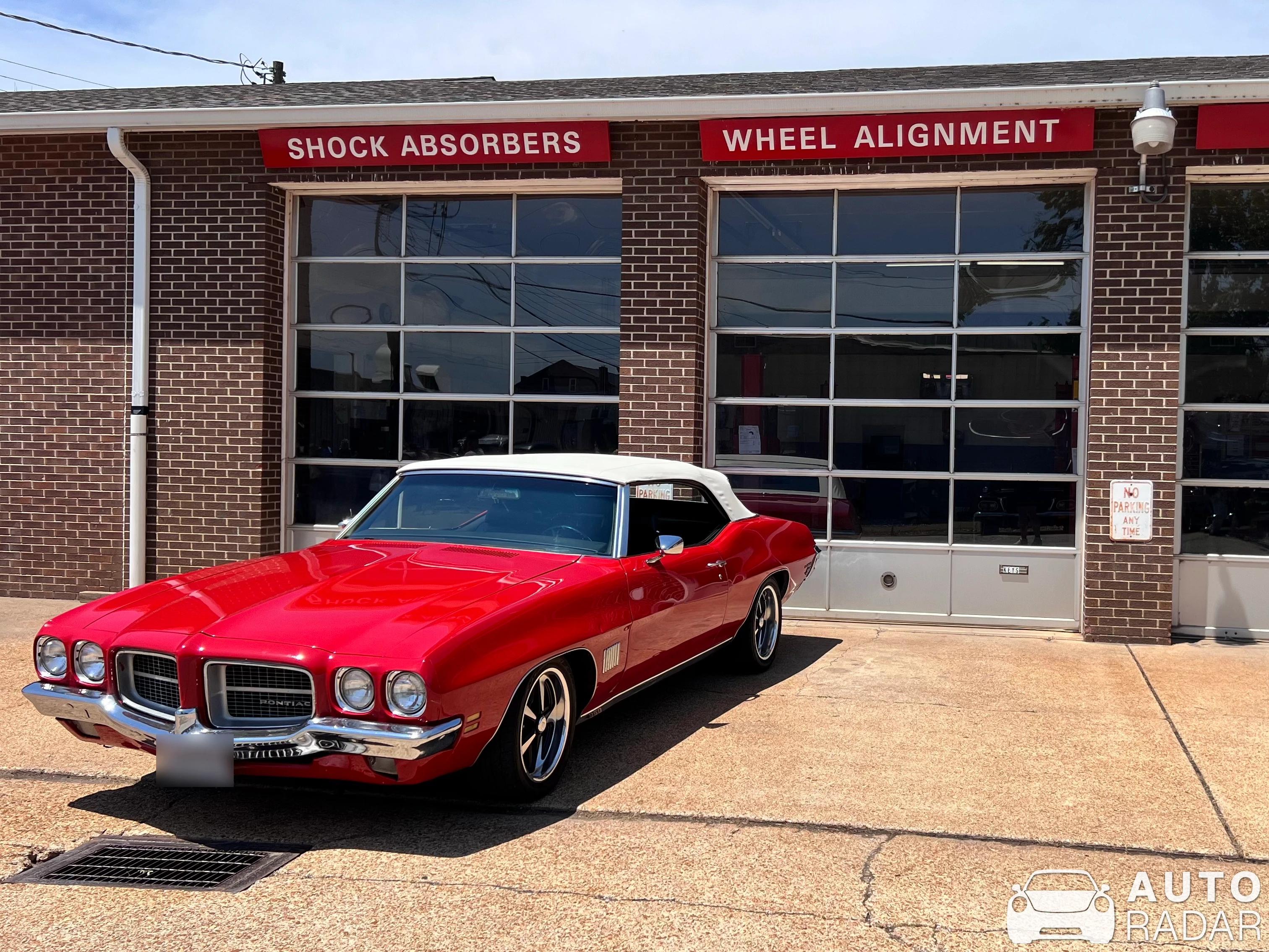 Pontiac GTO Le Mans Sport Convertible spotted in Pacific