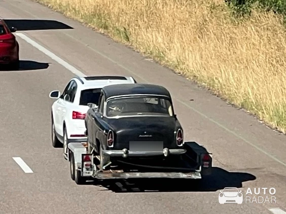 Simca Aronde spotted in Toul