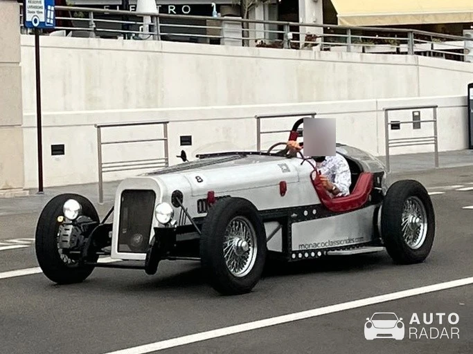 Donkervoort D8 spotted in Beausoleil