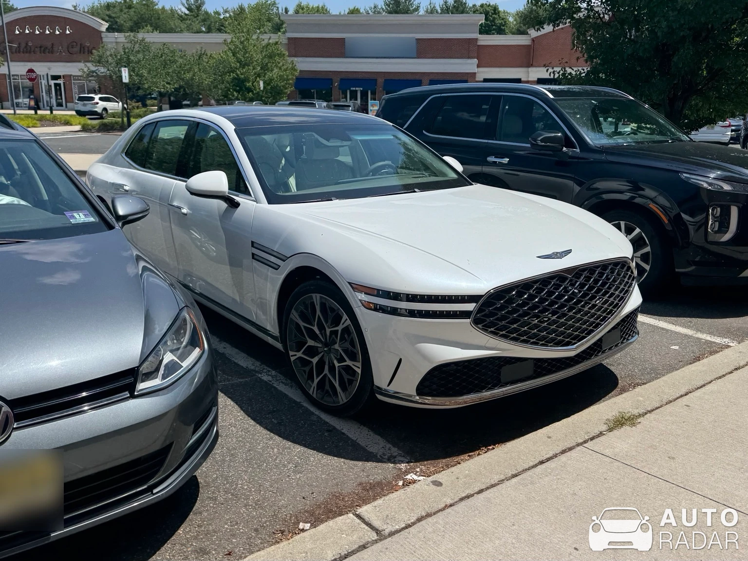 Genesis G90 spotted in Flemington