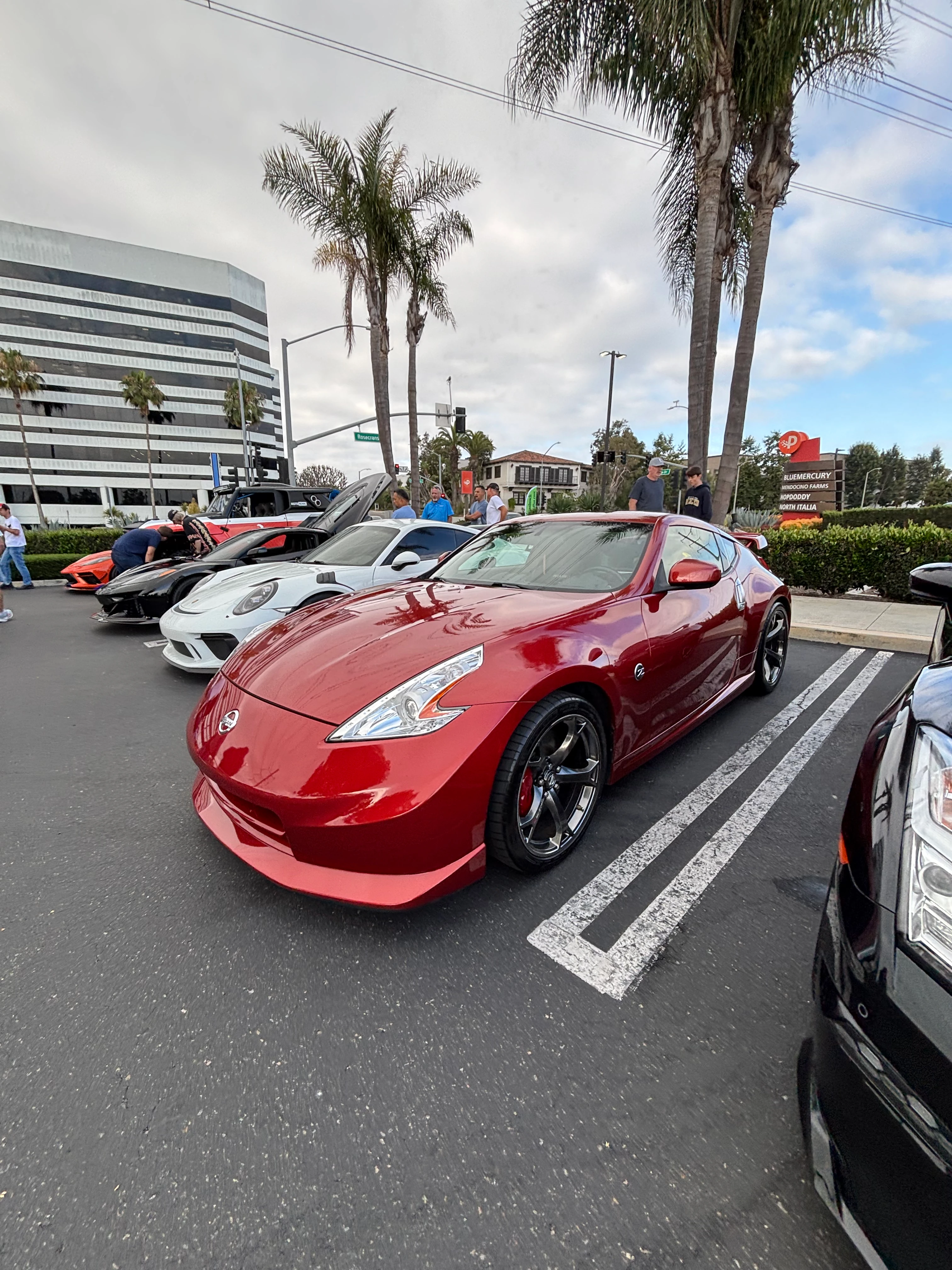Nissan 370Z Nismo spotted in El Segundo