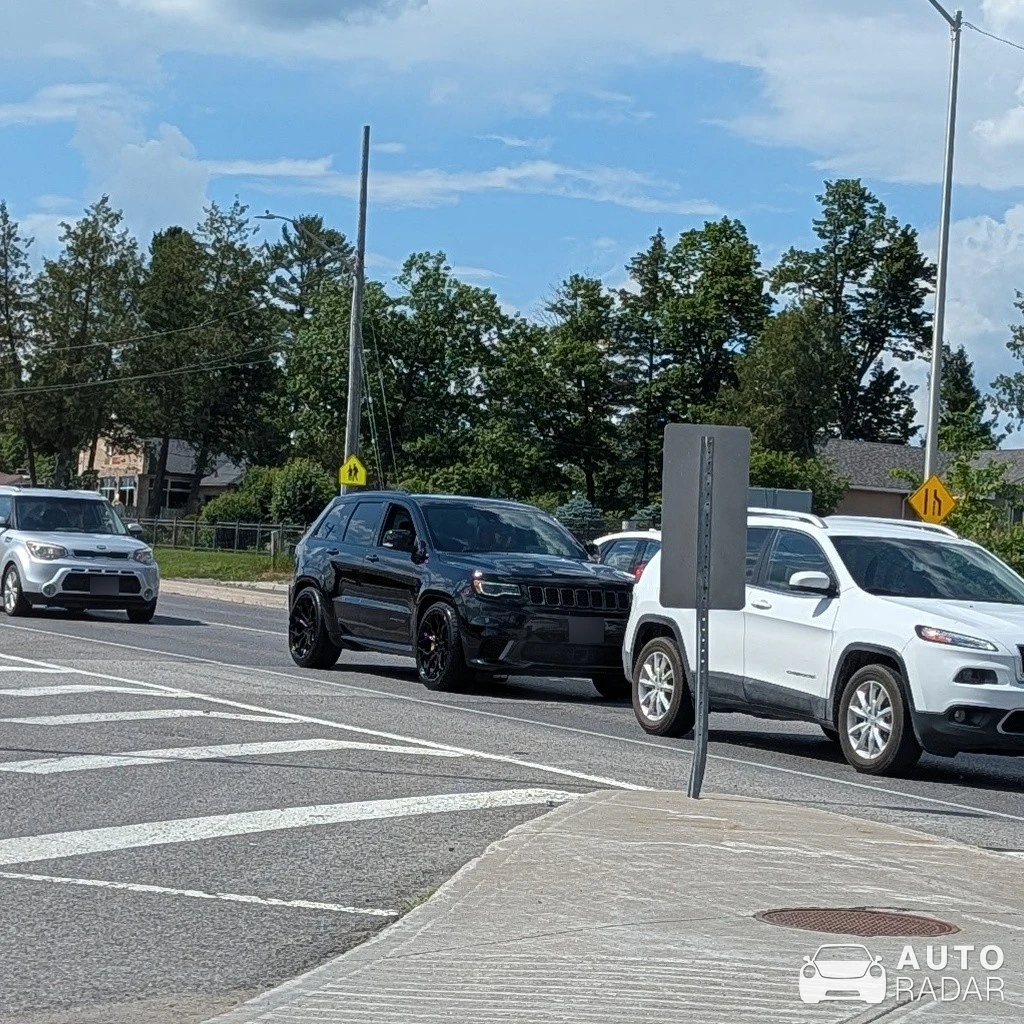 Jeep Grand Cherokee SRT Trackhawk spotted in Stittsville