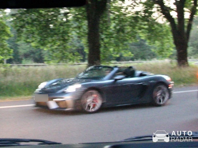 Porsche 718 Spyder spotted in Lindau