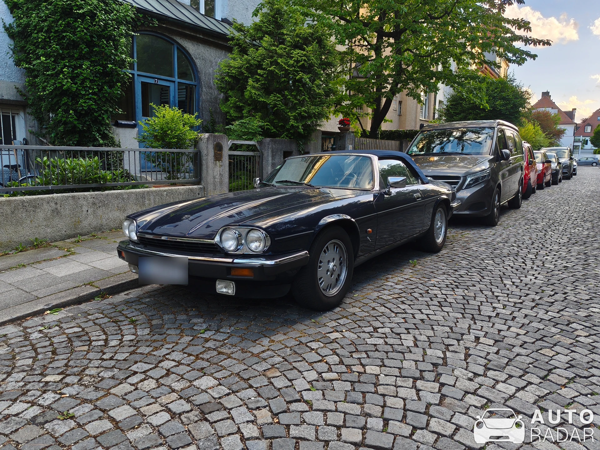 Jaguar XJS Convertible spotted in München