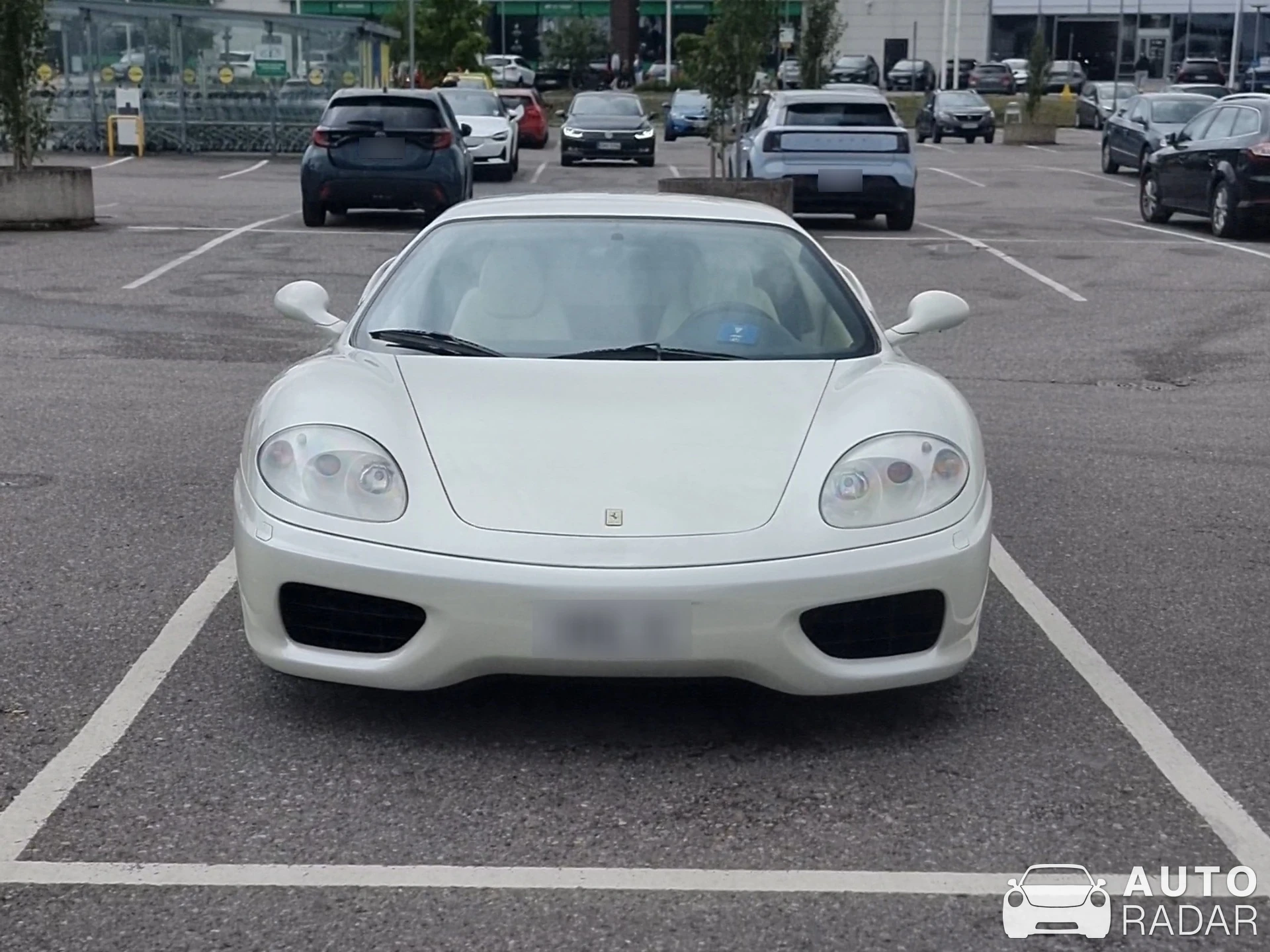 Ferrari 360 Modena spotted in Vantaa