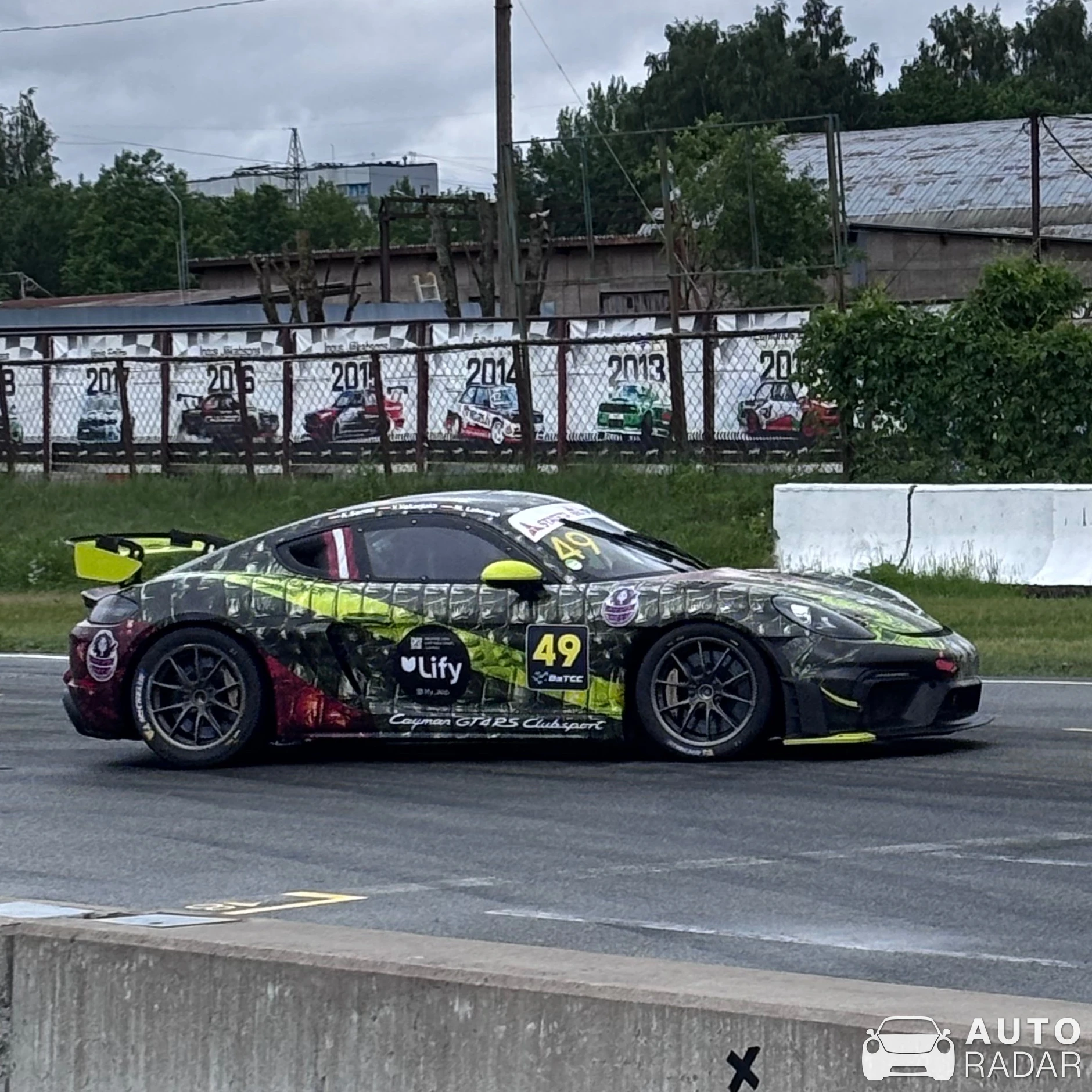 Porsche 718 Cayman GT4 RS Clubsport spotted in Riga