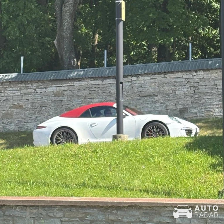 Porsche 991 Carrera Cabriolet MkI spotted in Tallinna