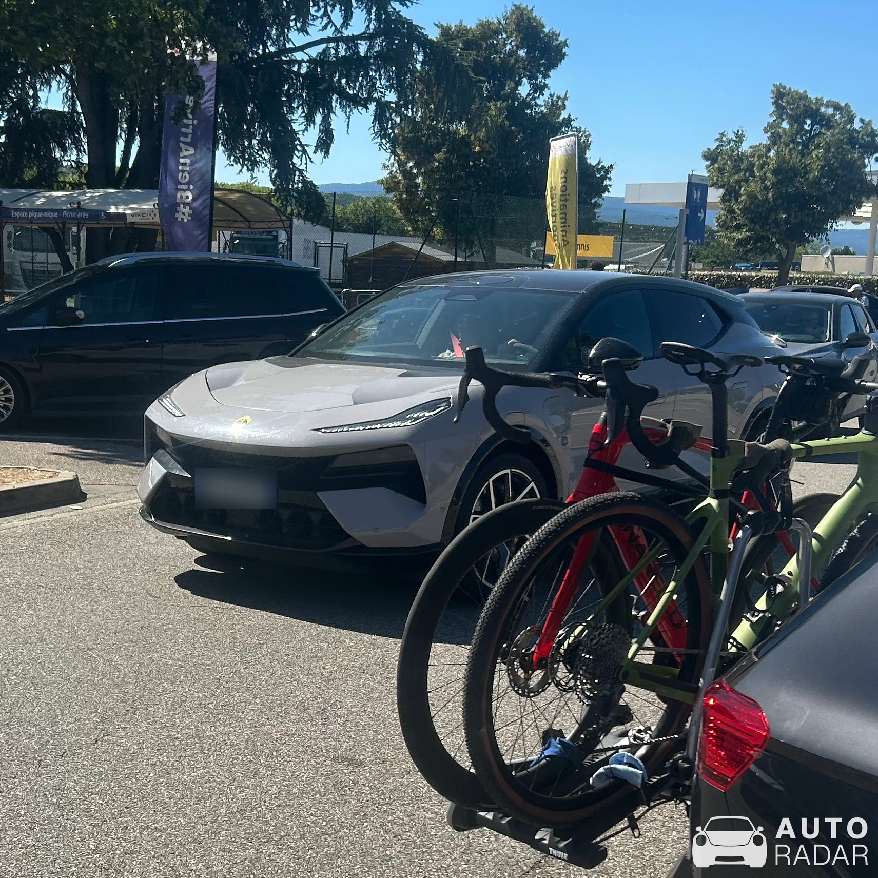 Lotus Eletre spotted in Saint-Rambert-d'Albon