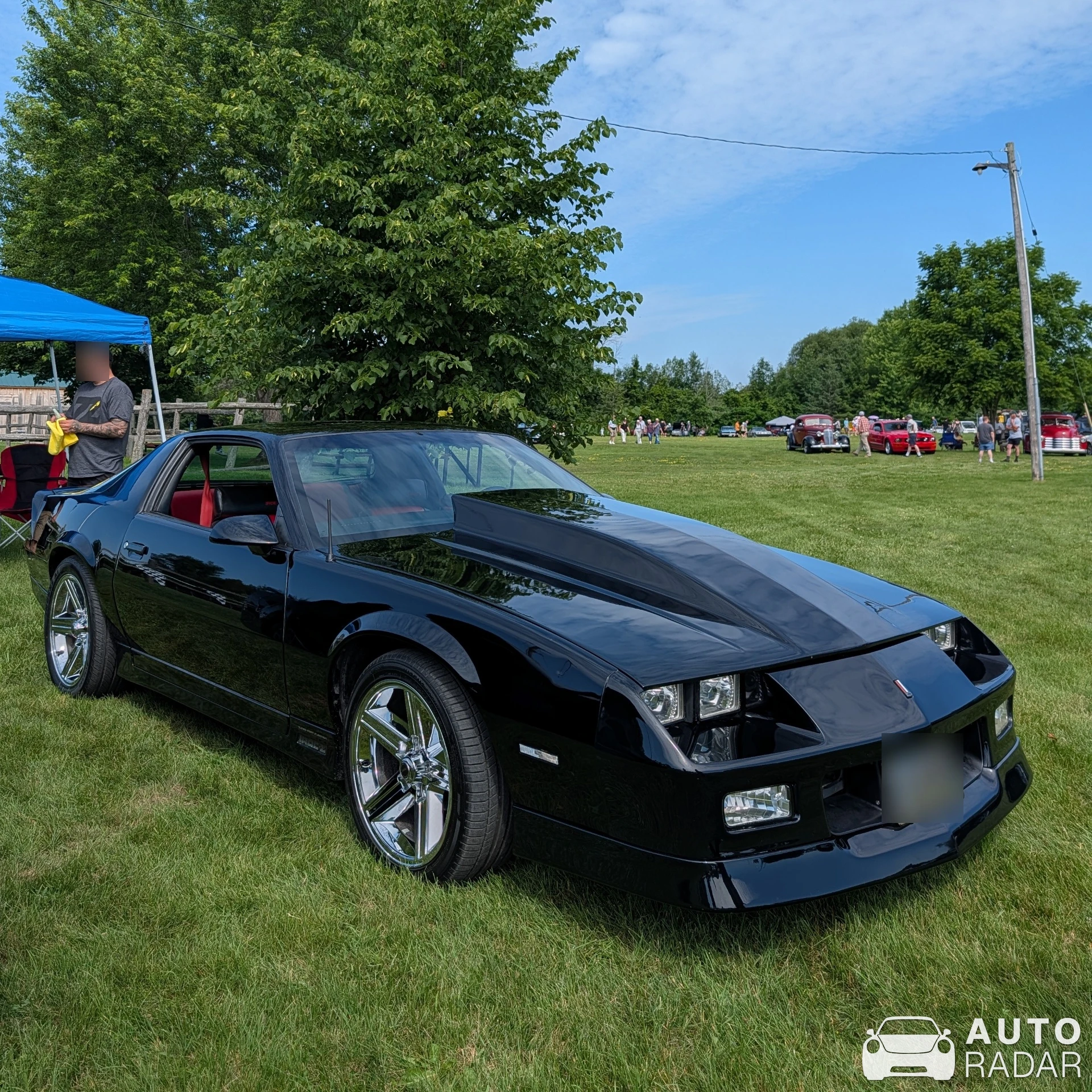 Chevrolet Camaro IROC-Z spotted in Merrickville