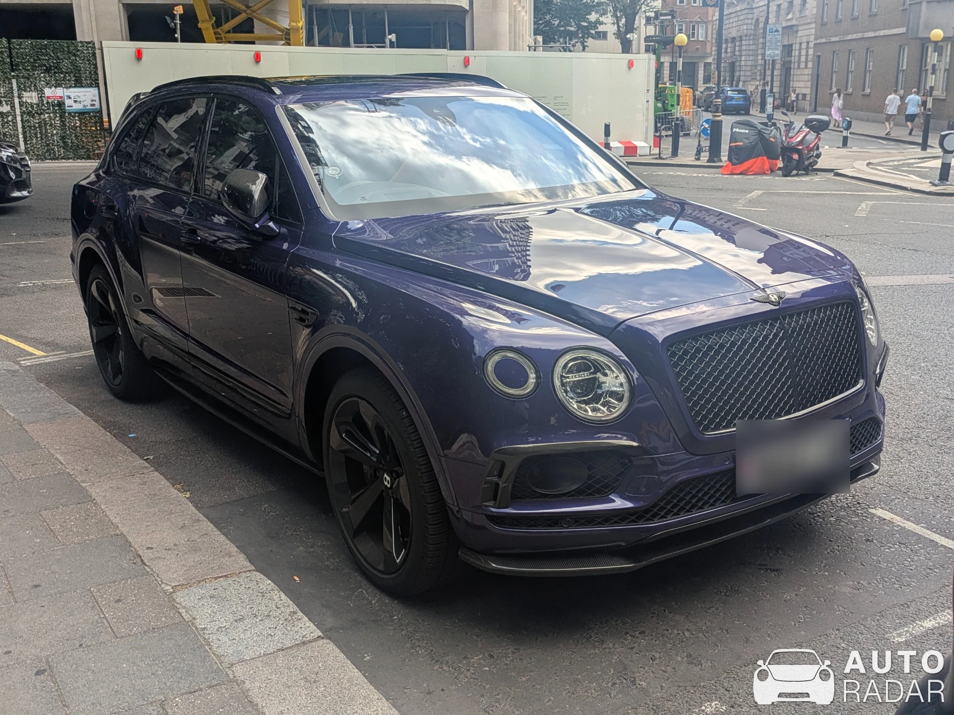 Bentley Bentayga V8 spotted in London