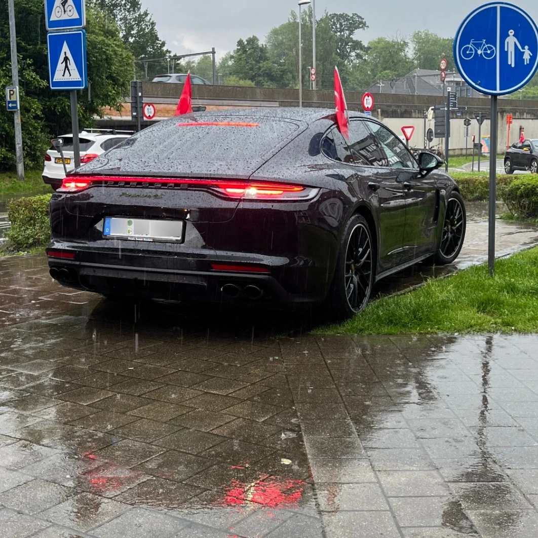 Porsche 971 Panamera 4S spotted in Antwerpen, België
