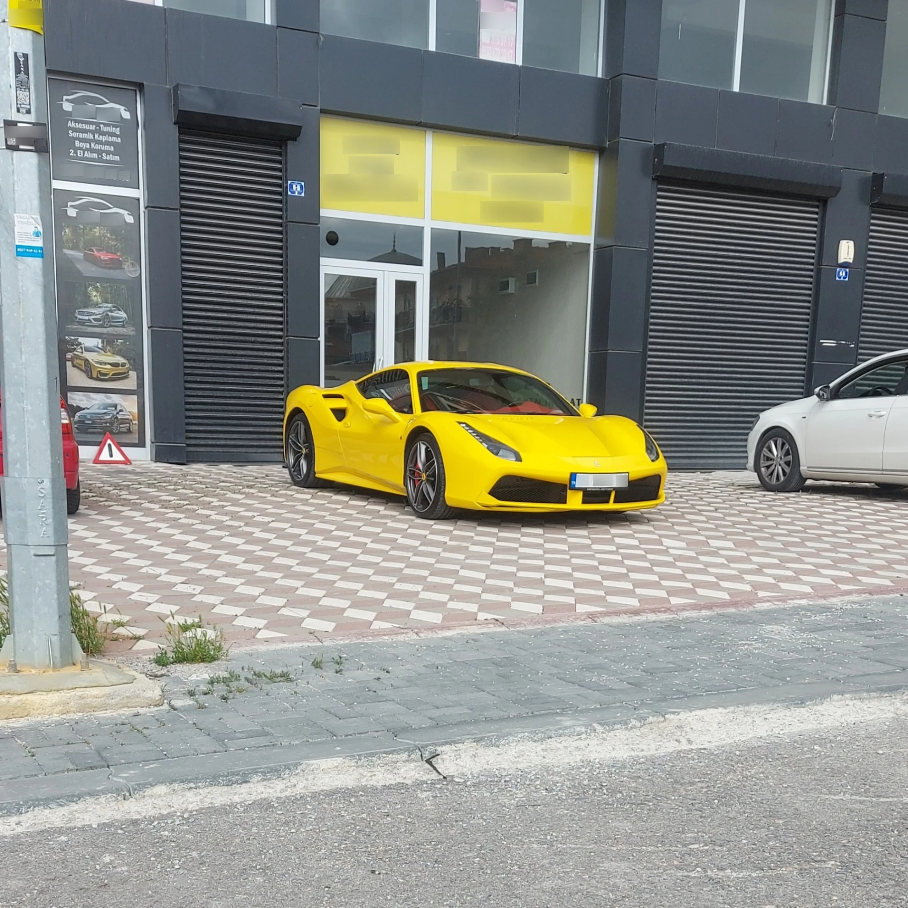 Ferrari 488 GTB spotted in Altındağ, Türkiye