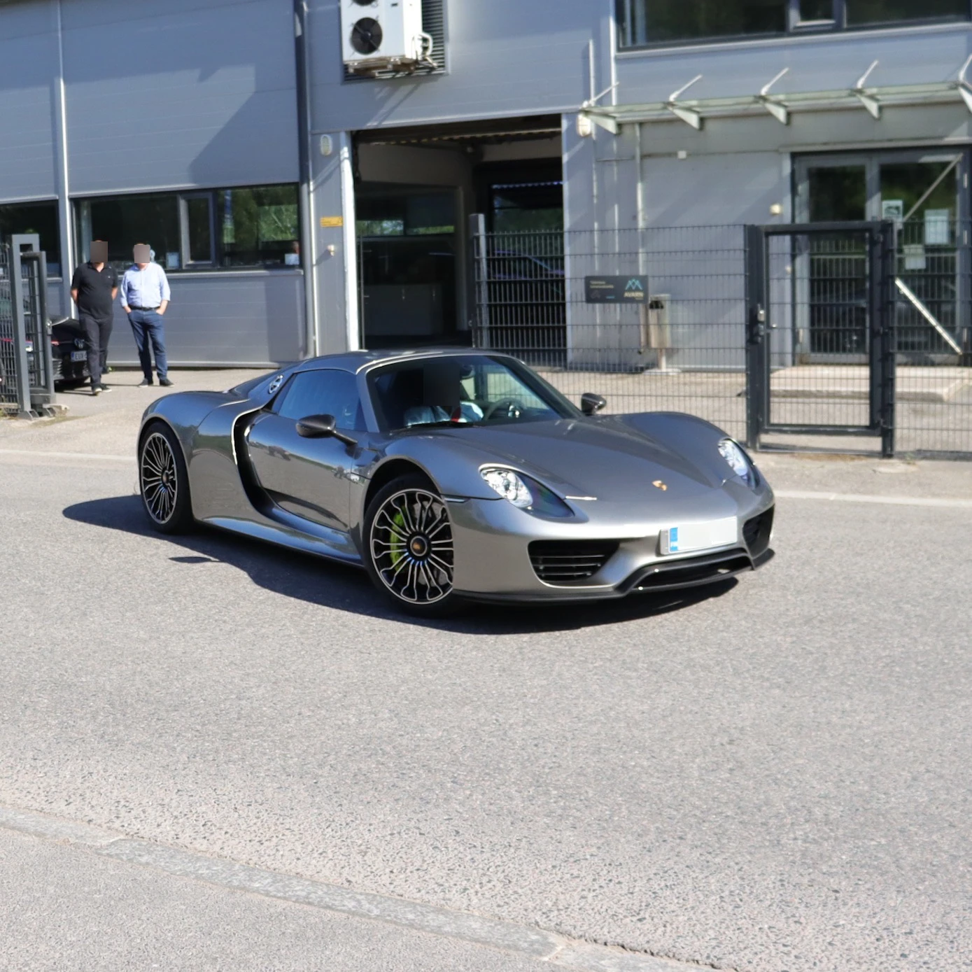 Porsche 918 Spyder spotted in Helsinki, Finland