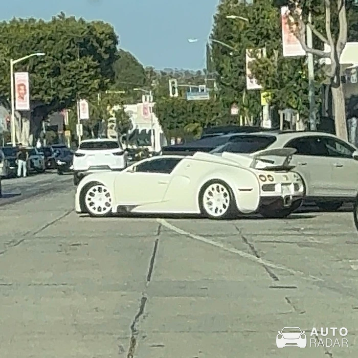 Bugatti Veyron 16.4 Grand Sport spotted in West Hollywood