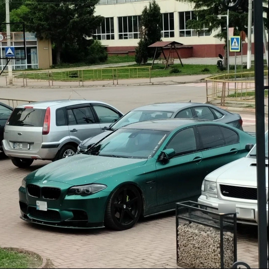BMW BMW 5 Series (F10) spotted in Leova, Moldova
