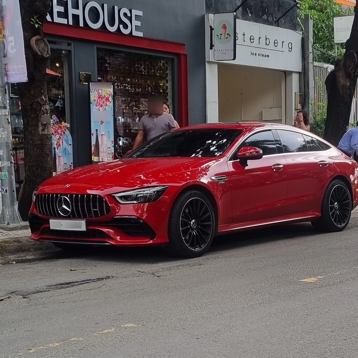 Mercedes-AMG GT 53 X290 spotted in Quận 2, Vietnam