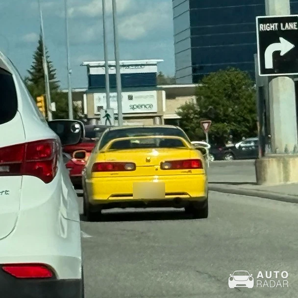 Honda Integra Type R 1998 spotted in Calgary