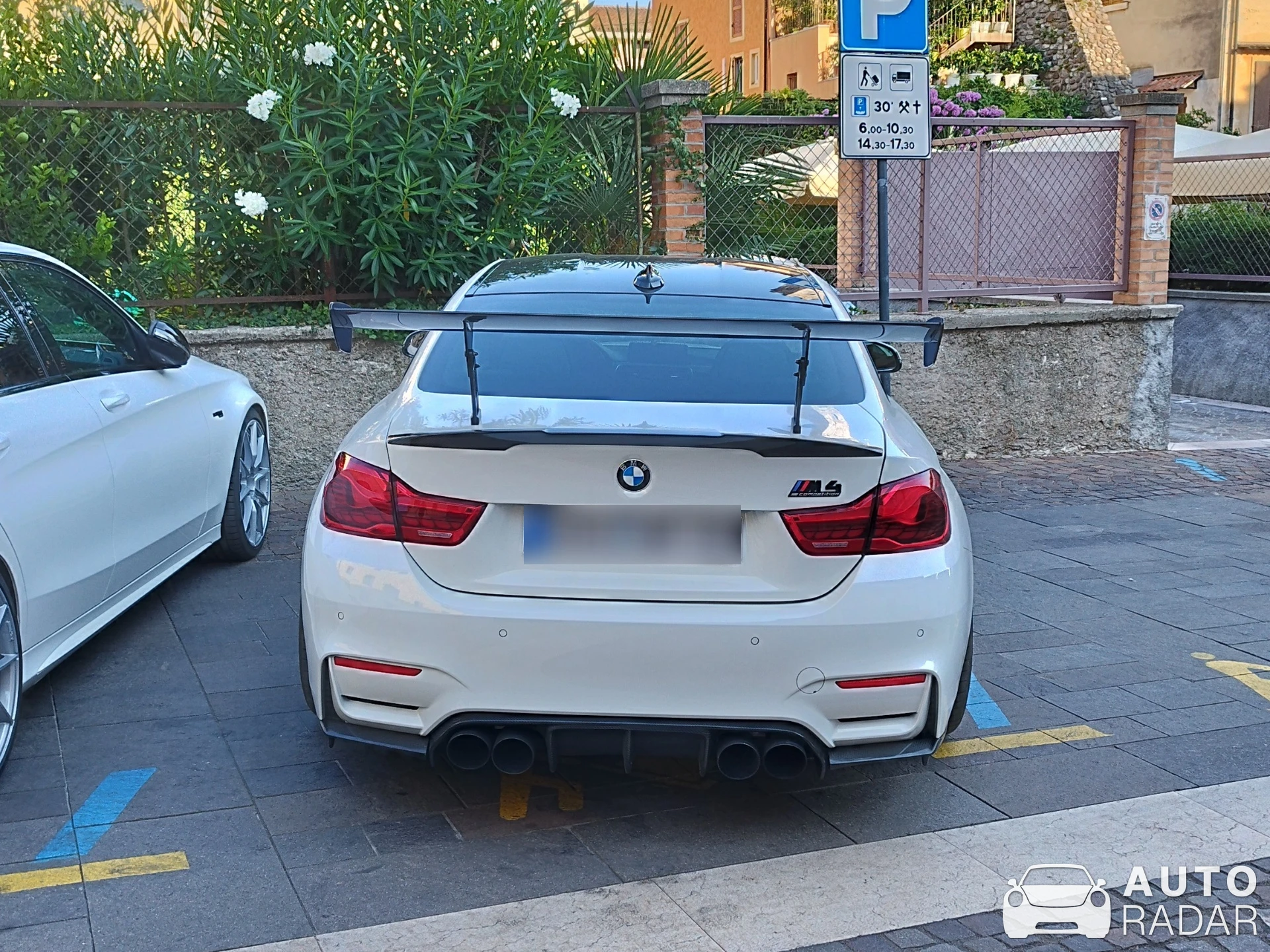 BMW M4 F82 Coupé spotted in Bardolino