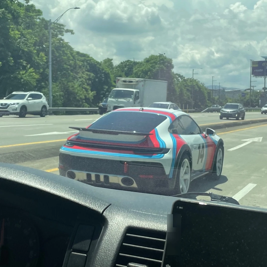 Porsche 992 Dakar spotted in Panamá, Panamá