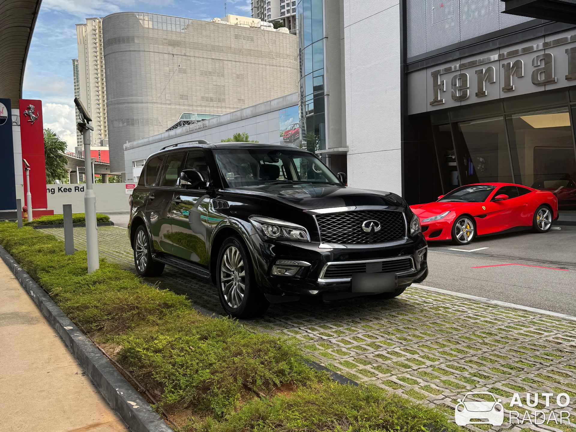 Infiniti QX spotted in Singapore