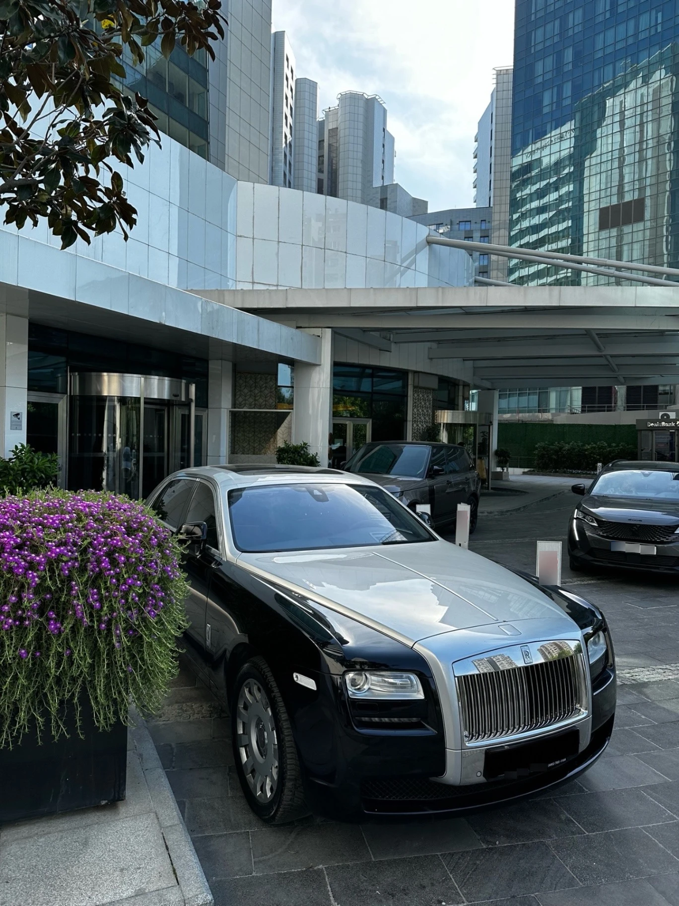 Rolls-Royce Ghost spotted in Bakırköy, Türkiye