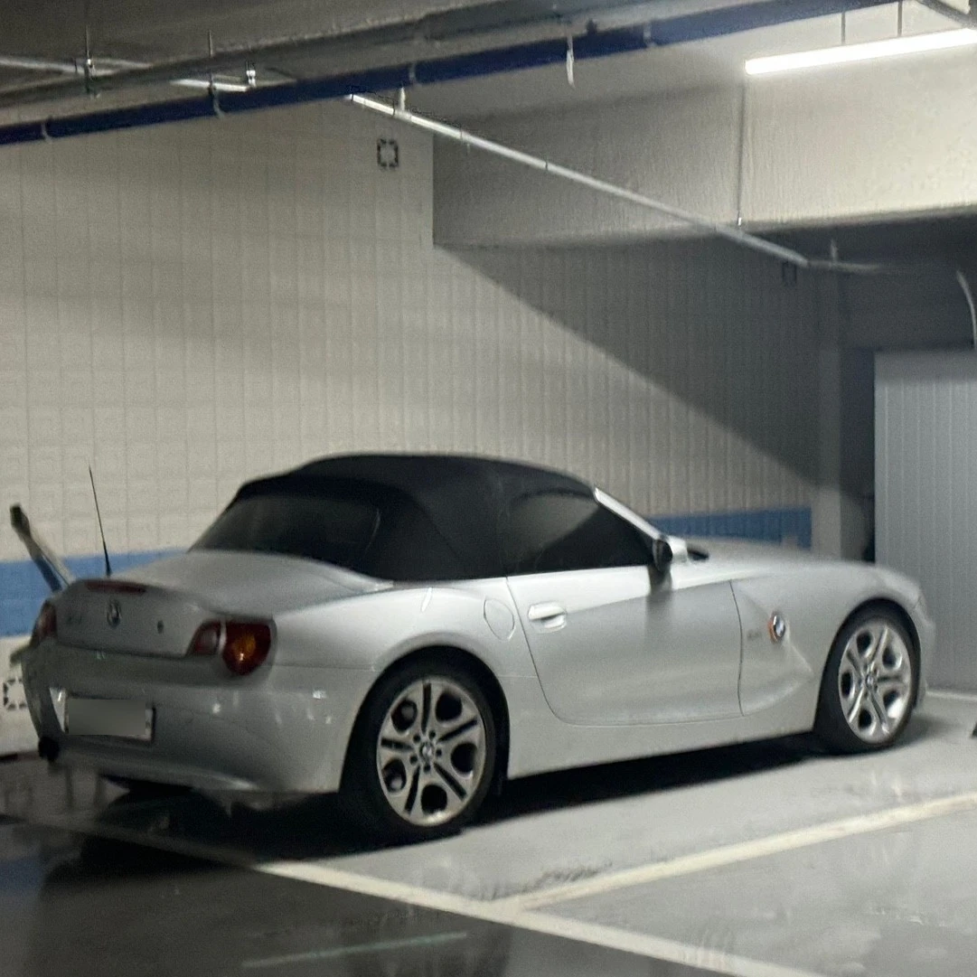 BMW Z4 E85 spotted in 청주시, 대한민국
