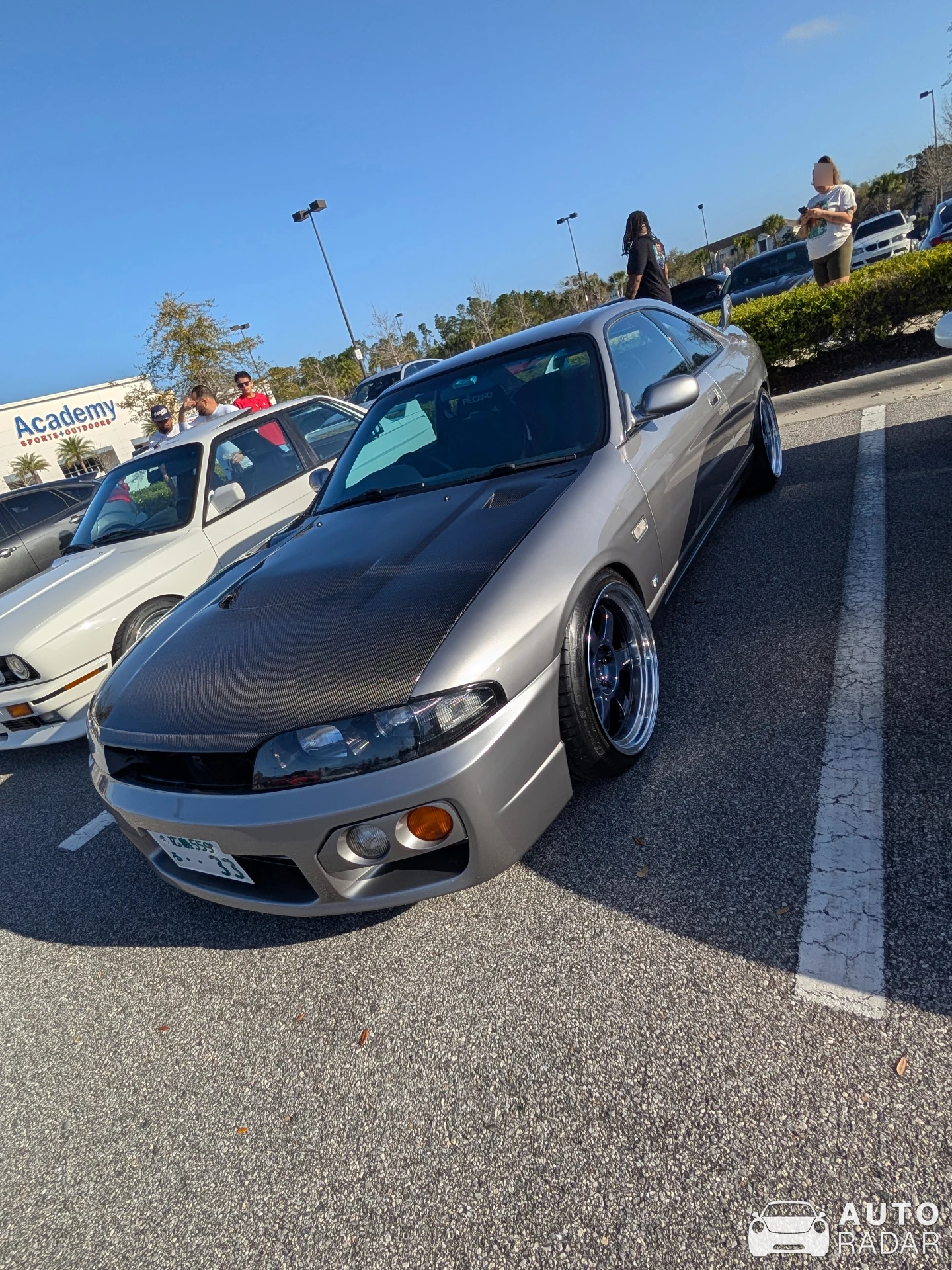 Nissan Skyline R33 spotted in Clermont
