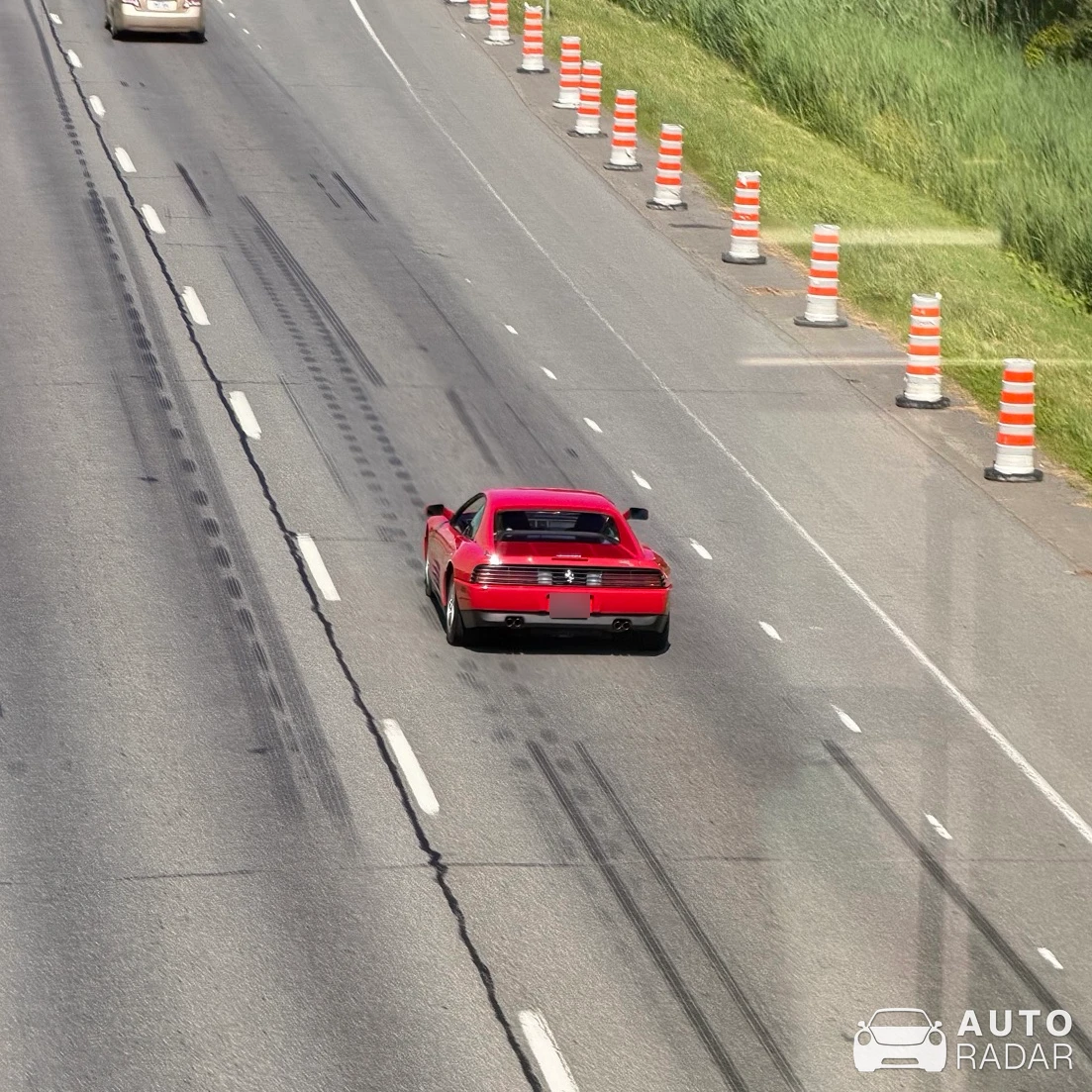 Ferrari 348 TB spotted in Terrebonne
