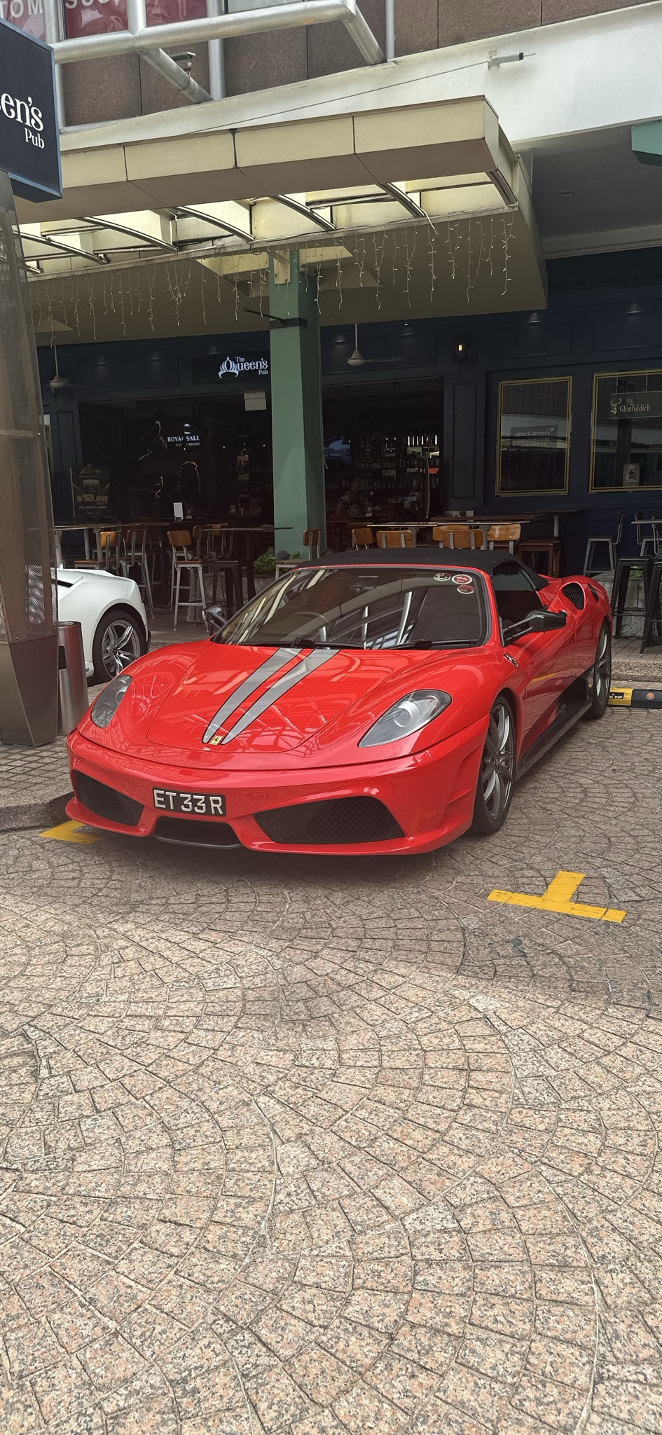 Ferrari Scuderia Spider 16M