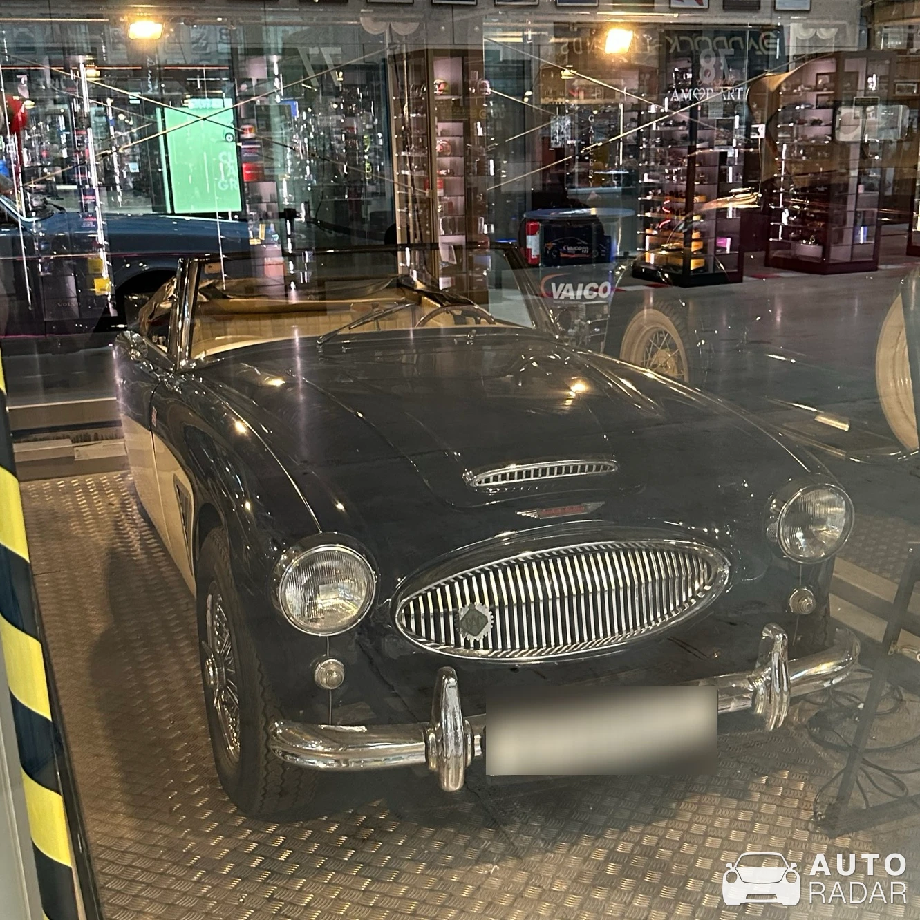 Austin-Healey 3000 MkIII spotted in München
