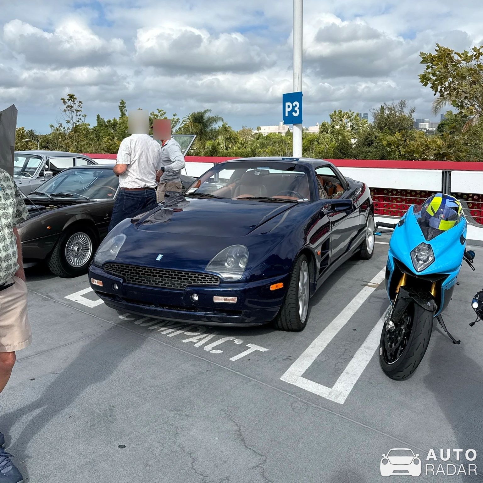 De Tomaso Mangusta spotted in Los Angeles