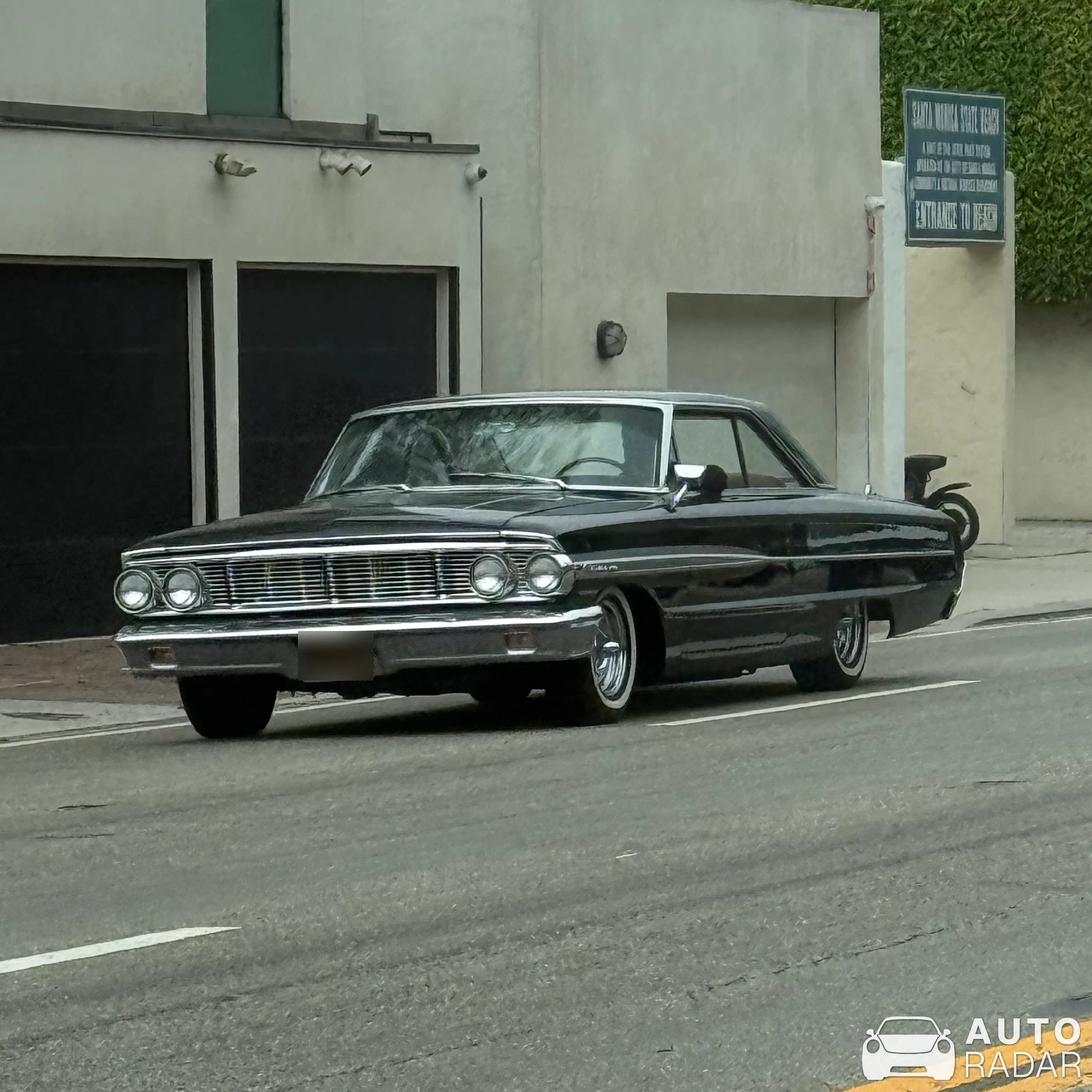 Ford Galaxie spotted in Santa Monica