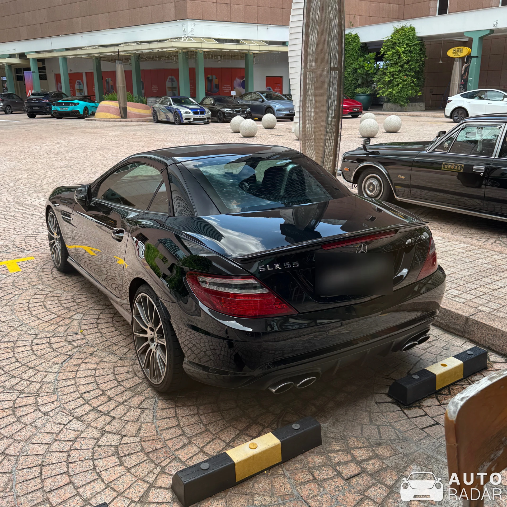 Mercedes-Benz SLK 55 AMG R172 spotted in Singapore