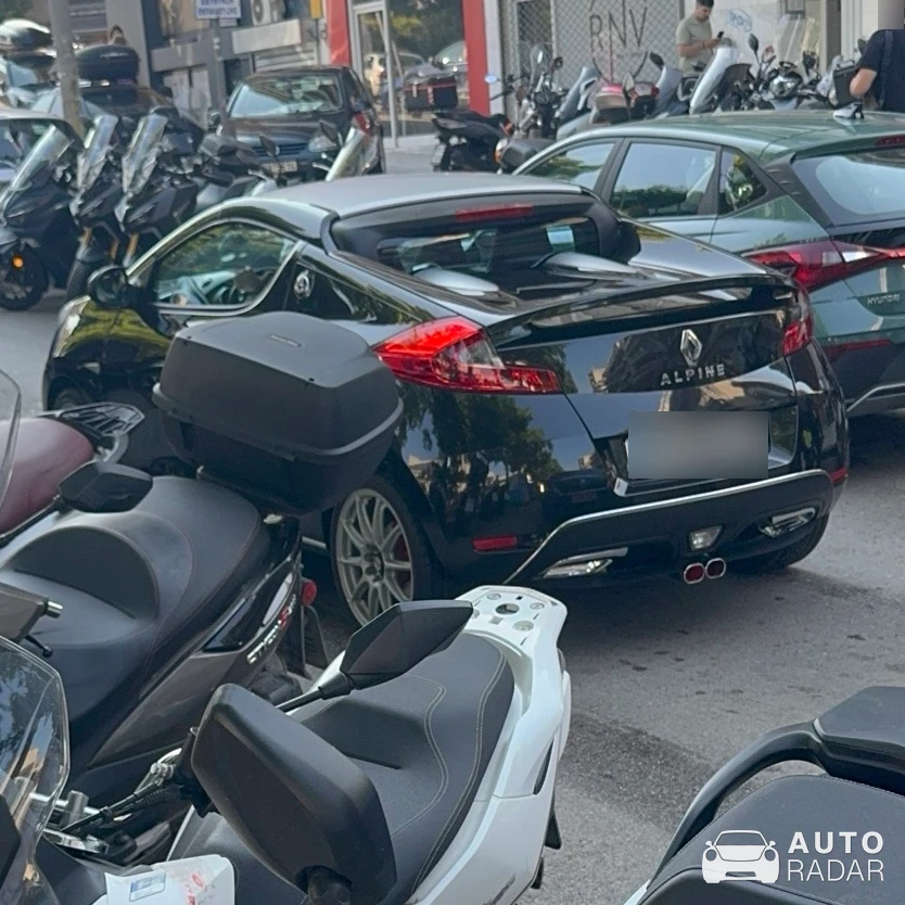 Renault Alpine spotted in Thessaloniki