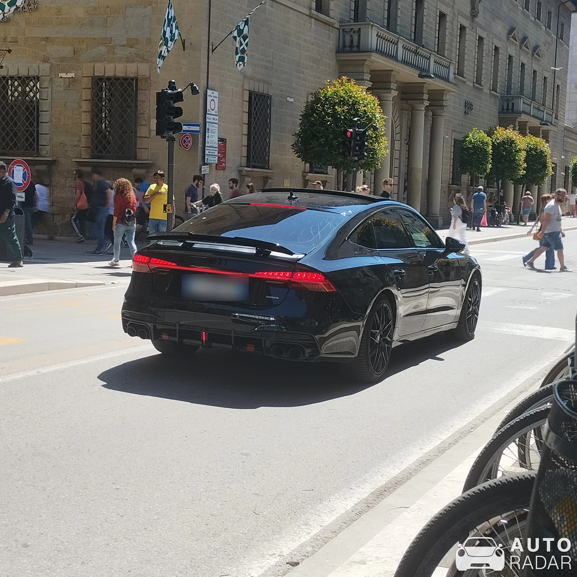 Audi RS7 Sportback spotted in Arezzo