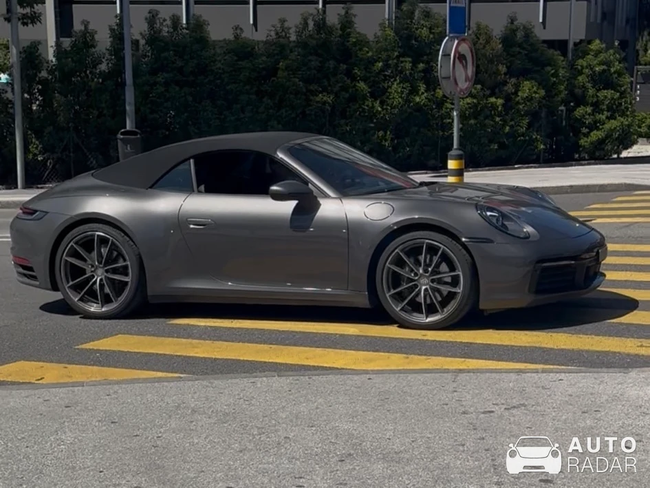 Porsche 992 Carrera Cabriolet MkI spotted in Sion