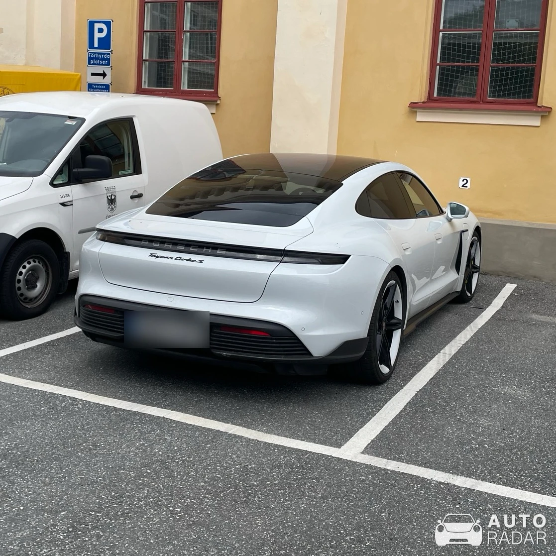 Porsche Taycan Turbo S spotted in Örebro