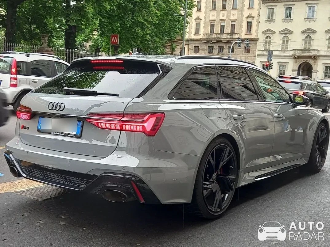 Audi RS6 Avant C8 spotted in Milan, Italy