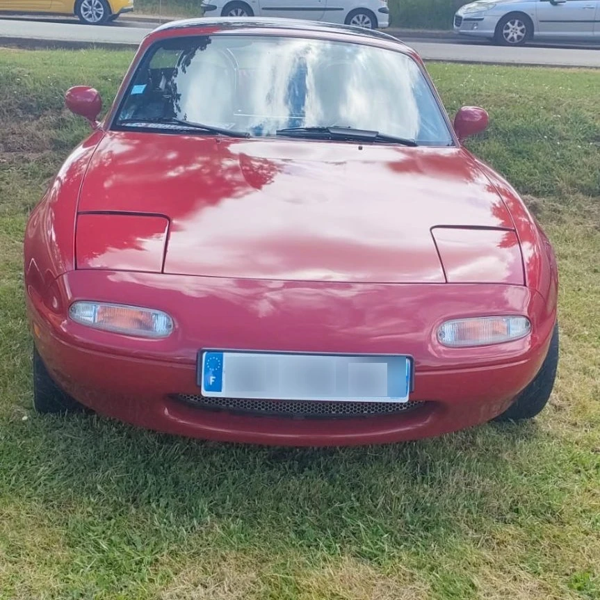 Mazda MX-5 spotted in Launac, France