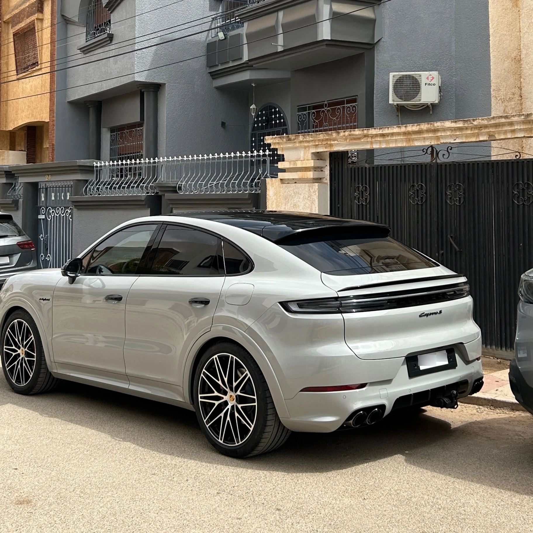 Porsche Cayenne S spotted in Oujda, Morocco