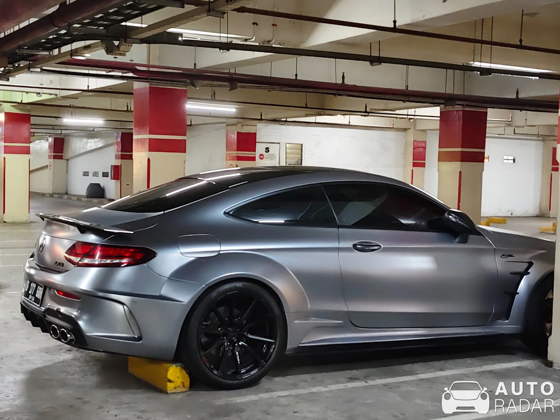 Mercedes-AMG C 43 C205 spotted in Kota Tangerang, Indonesia