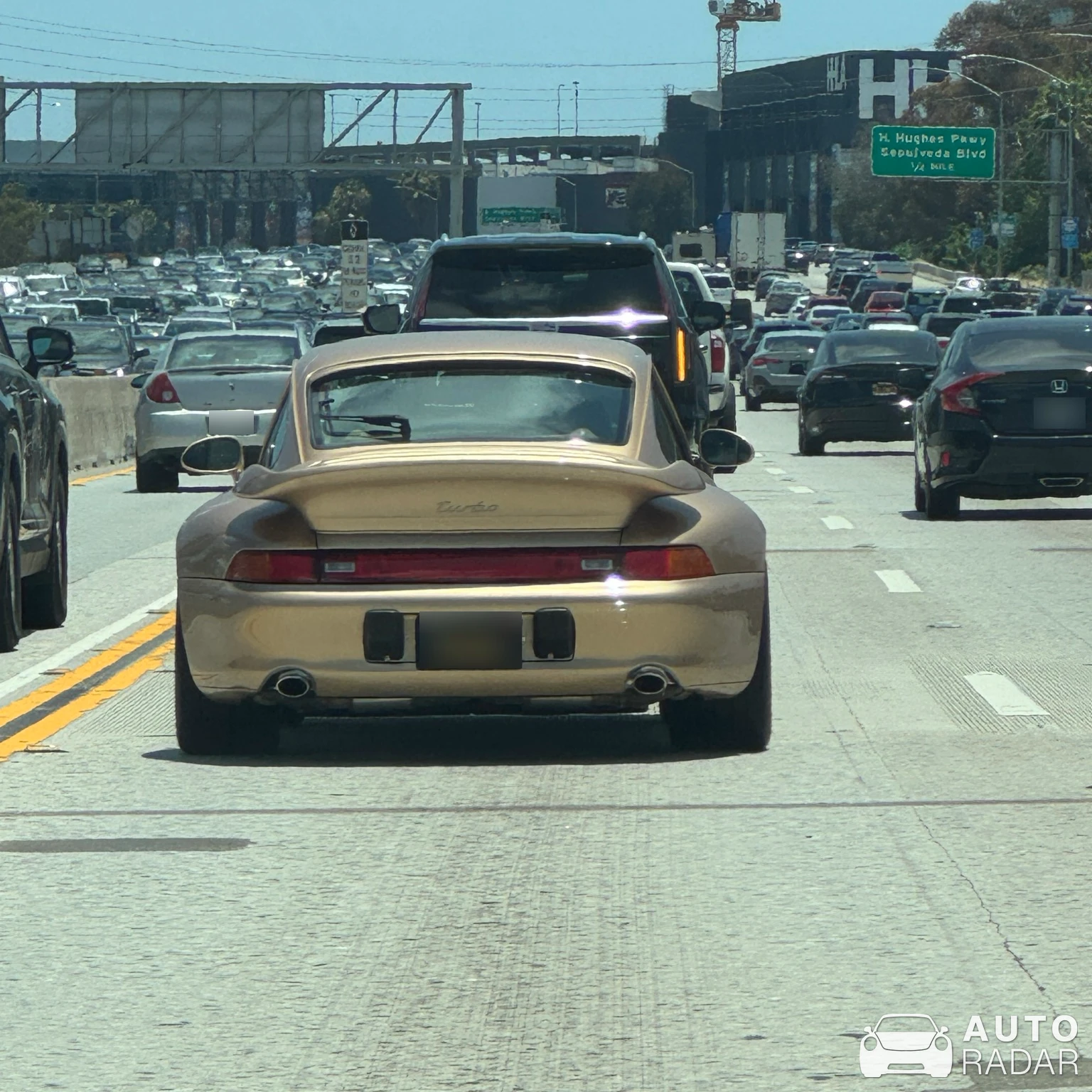 Porsche 993 Turbo spotted in Los Angeles
