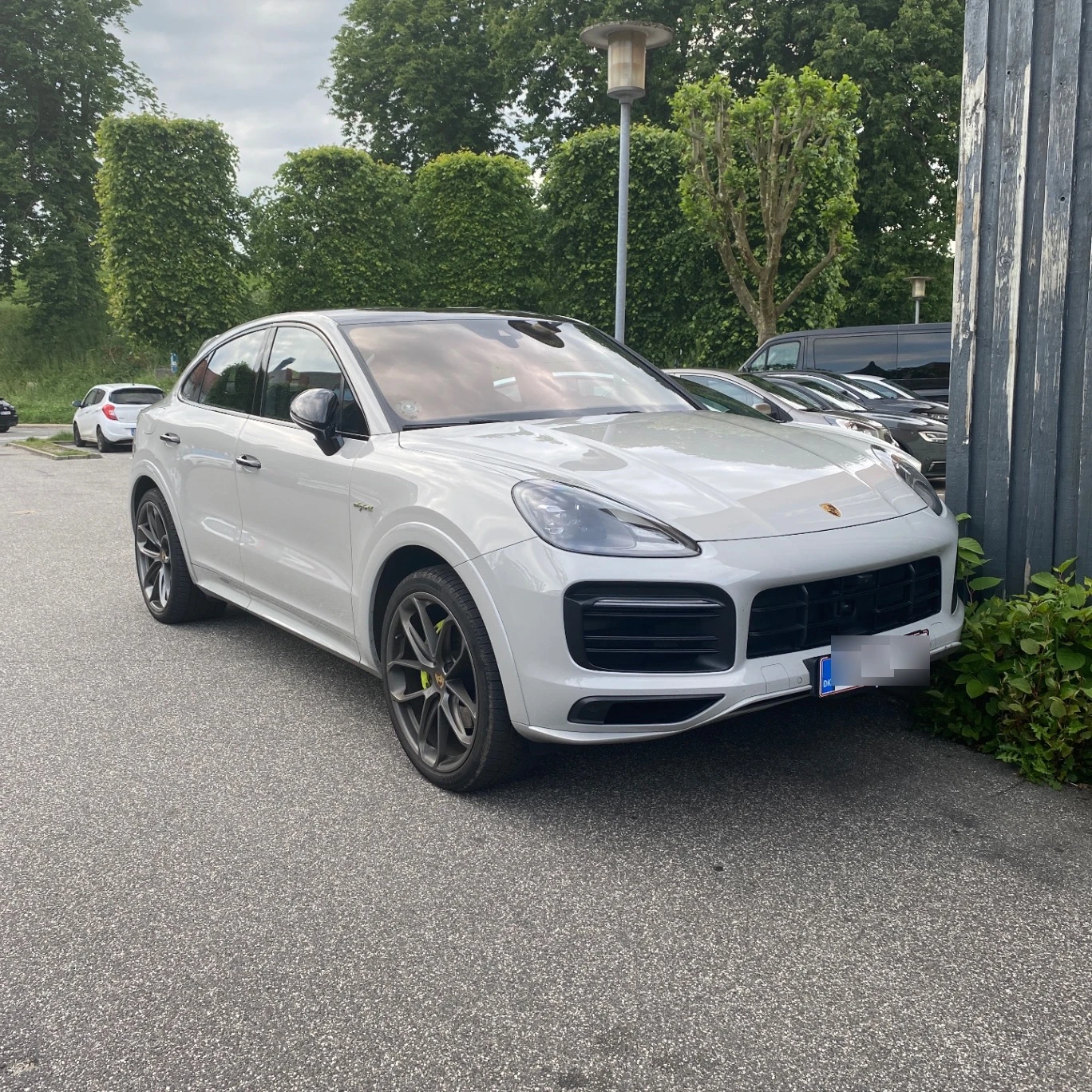 Porsche Cayenne E-Hybrid spotted in Fredericia, Danmark