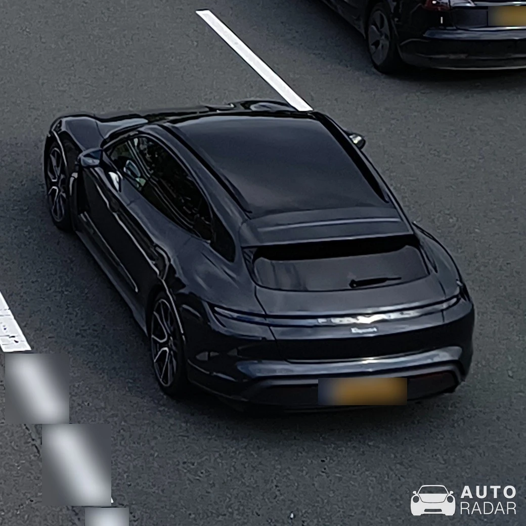 Porsche Taycan Sport Turismo MkII spotted in Bunnik, Netherlands