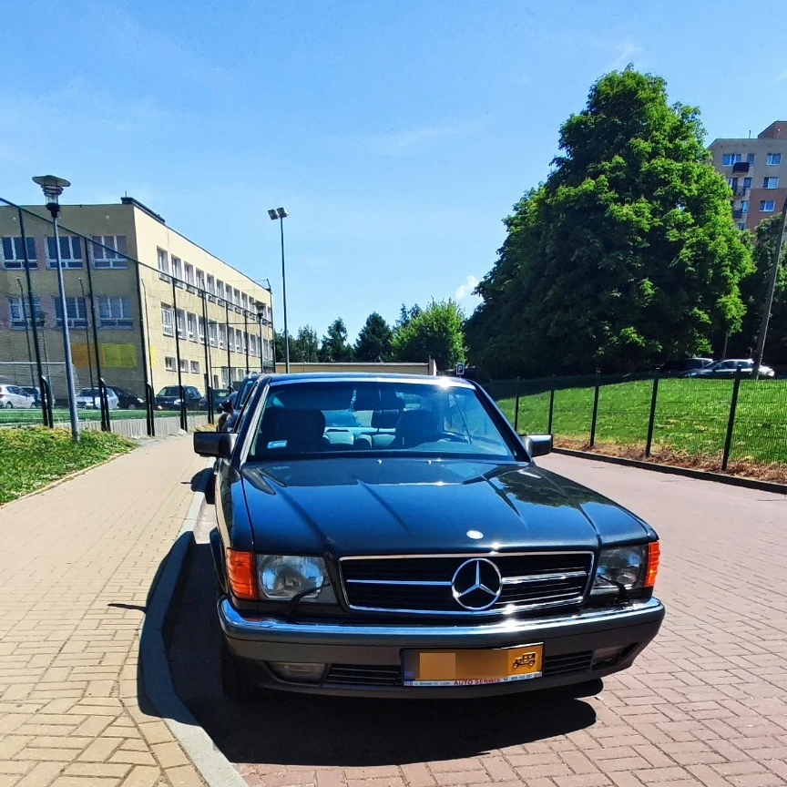 Mercedes  Mercedes-Benz, 560 SEC, C126. spotted in Lublin, Polska