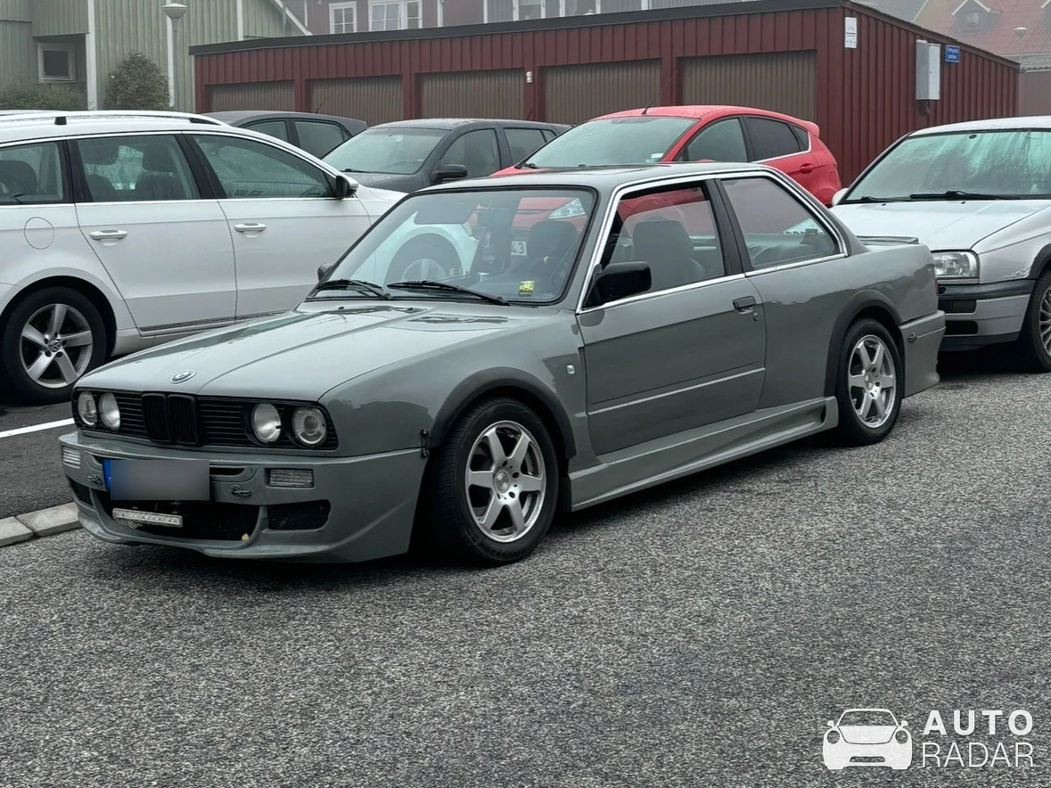 BMW 3 Series E30 spotted in Jönköpings län, Sverige