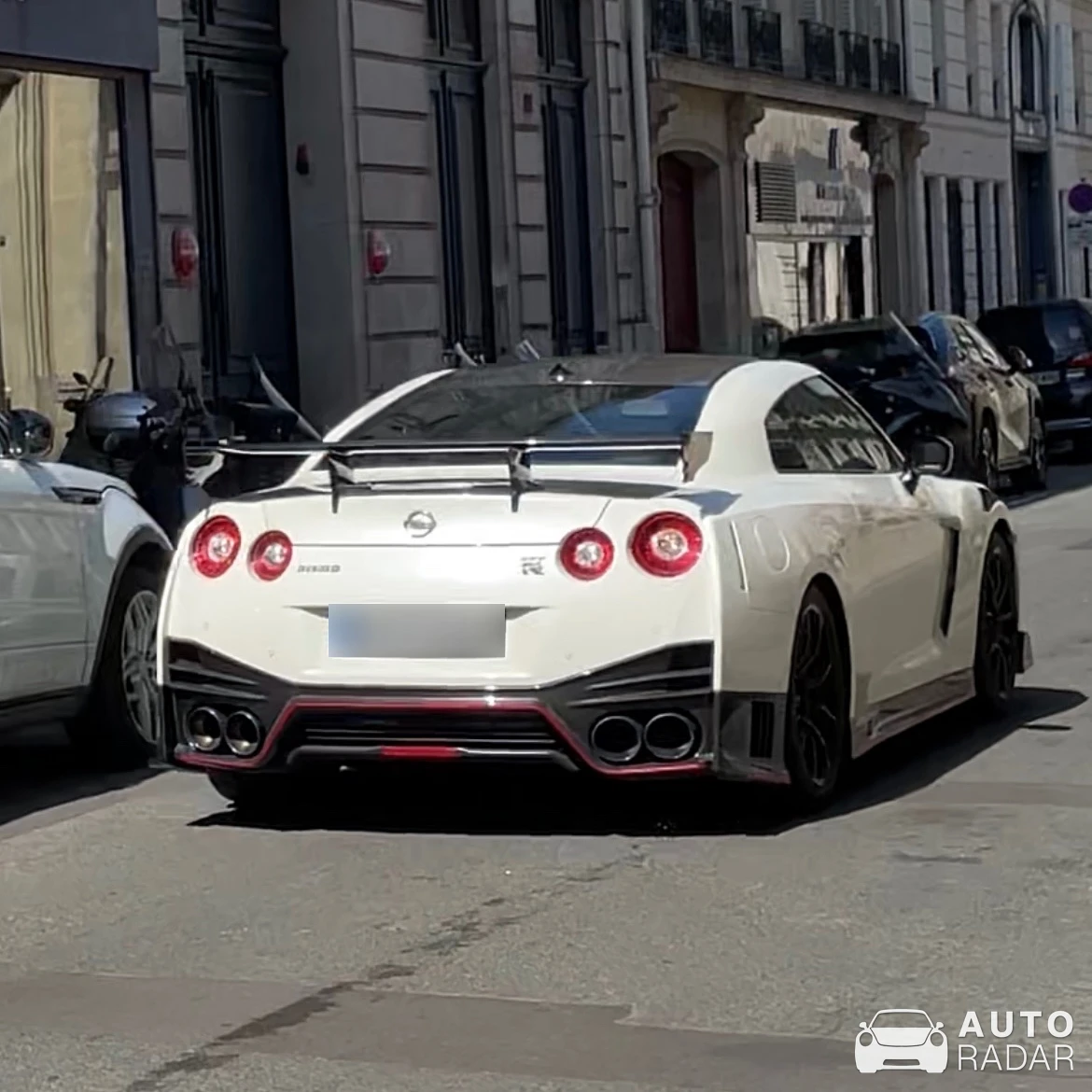 Nissan GT-R R35 Nismo spotted in Paris
