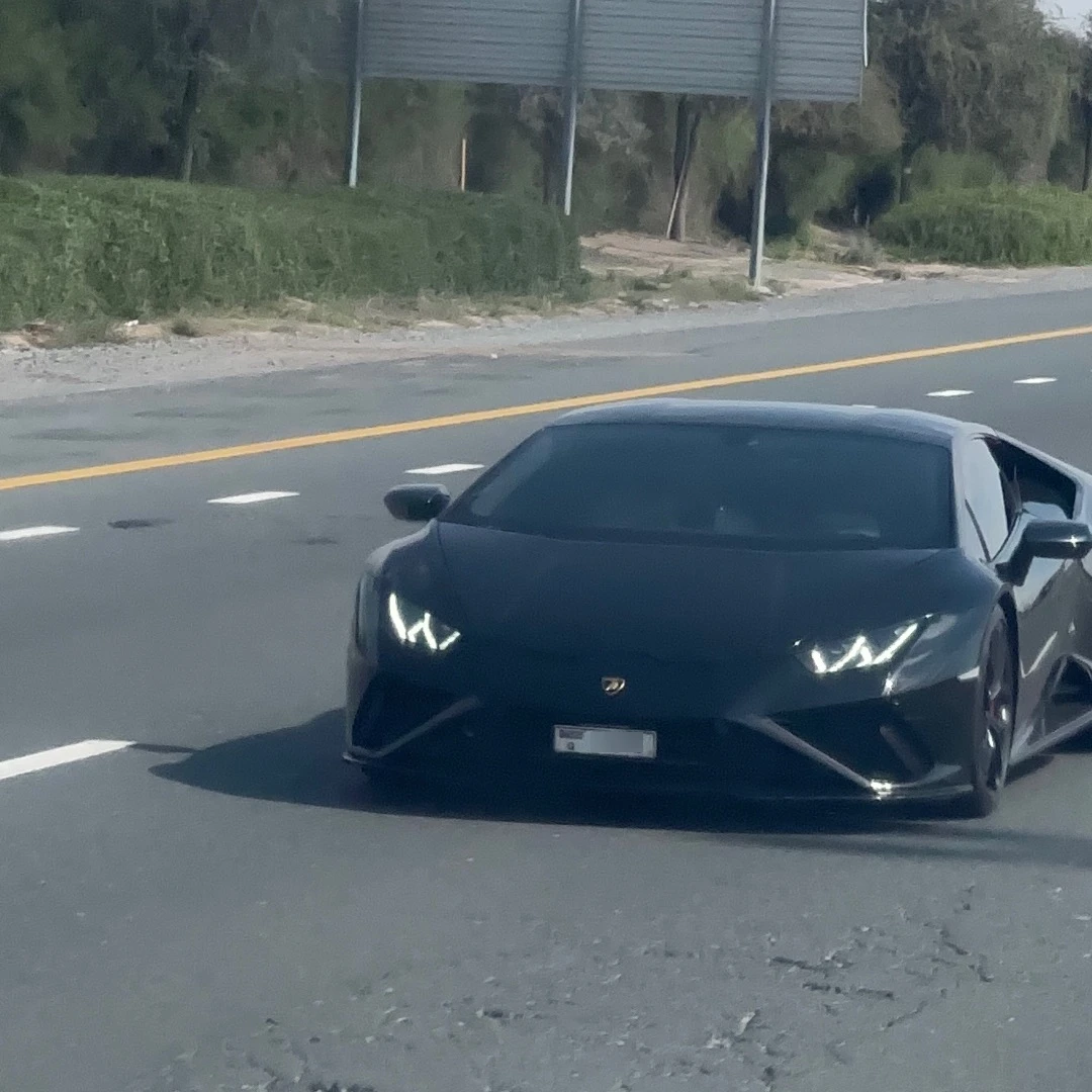 Lamborghini Huracán LP610-2 EVO RWD spotted in Dubai, United Arab Emirates