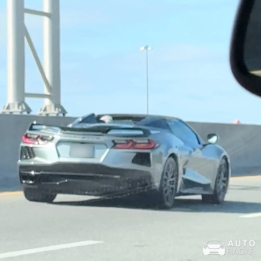 Chevrolet Corvette C8 spotted in Mirabel, Canada