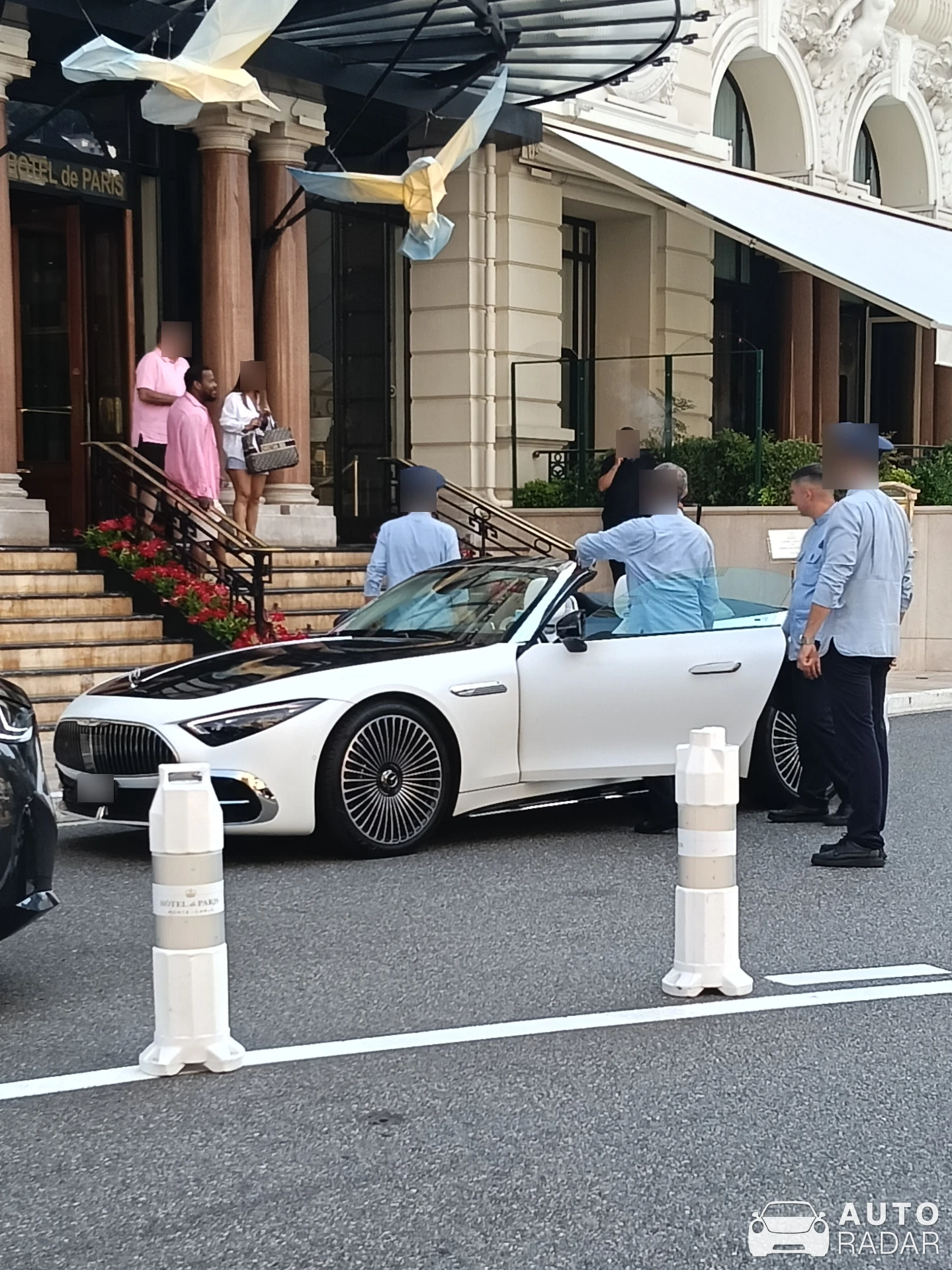 Mercedes-Maybach SL 680 spotted in Monaco